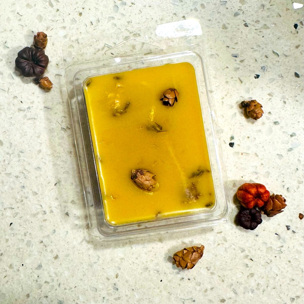 Fall wax melts